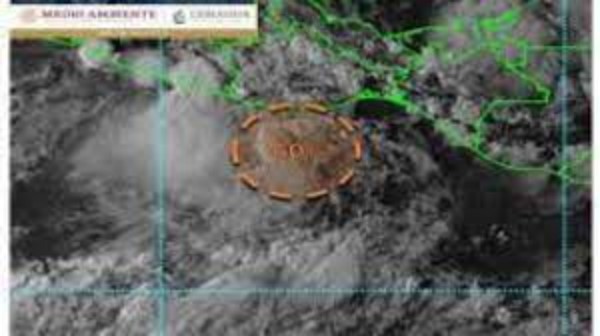 se localizó a 330 kilómetros al sur-sureste de Puerto Escondido, Oaxaca.