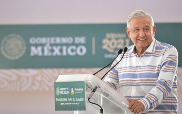 Avance de vacunación contra COVID-19 permitirá reanudar reuniones con el pueblo: presidente; convoca a asamblea nacional el 20 de noviembre