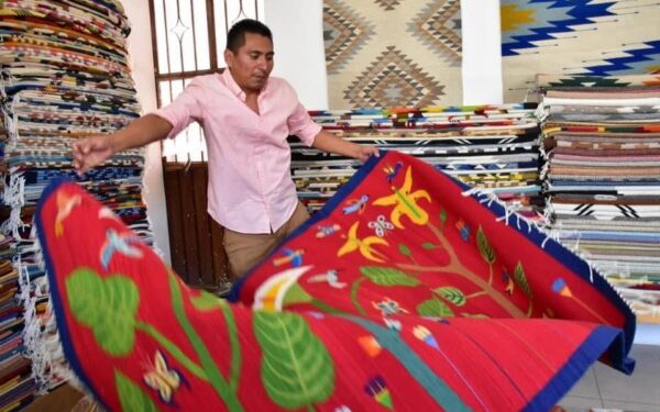 ·         El estado de Oaxaca se constituye como la entidad líder en la protección a su cultura, tradiciones e historia