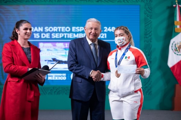 “Obtuvieron muy buenos resultados, nos sentimos muy orgullosos los mexicanos de lo que hicieron nuestros deportistas