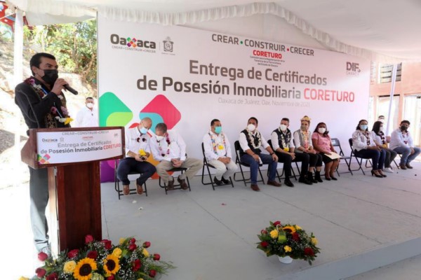 ●       Atiende el Gobernador petición de familias de esta comunidad que por 10 años habían solicitado a administraciones pasadas sin tener respuesta