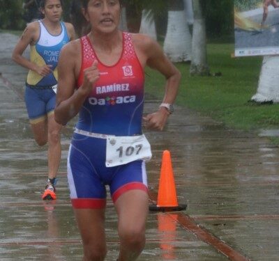 Cecilia Ramírez gana el Campeonato Panamericano de Triatlón para México