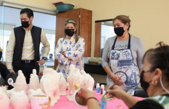 Implementan modelo híbrido con una matrícula de más de 32 mil personas inscritas en línea y de man