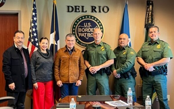 detectar y prevenir el contrabando y la entrada ilegal de extranjeros indocumentados a Estados Unidos.