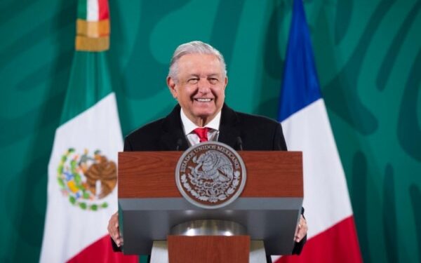 El presidente Andrés Manuel López Obrador felicitó a Gabriel Boric, por convertirse en el presidente electo de Chile.