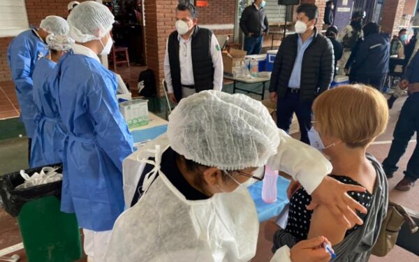     Docentes y personal de apoyo educativo que compartieron su experiencia, coincidieron en la importancia de estar protegidos