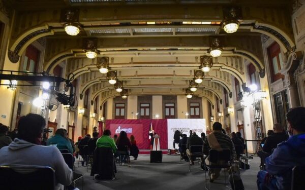 El presidente Andrés Manuel López Obrador realizó cambios en el Gabinete Legal y Ampliado.