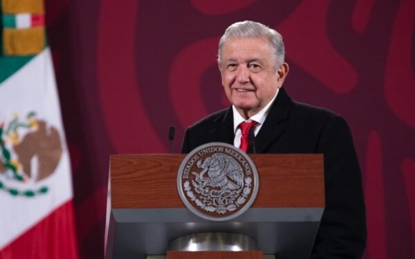 trabajen en beneficio de la población y bajo la premisa de impulsar de manera coordinada los esfuerzos del gobierno de la República.