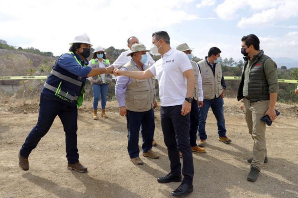 El gobernador Alejandro Murat Hinojosa realizó un recorrido de supervisión por los diversos tramos de la autopista