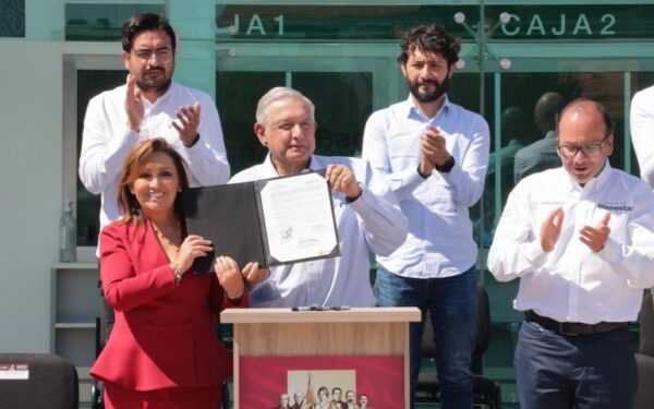 Contagios de COVID-19 en el país van a la baja: presidente; recomienda que empresarios mexicanos adquieran Citibanamex