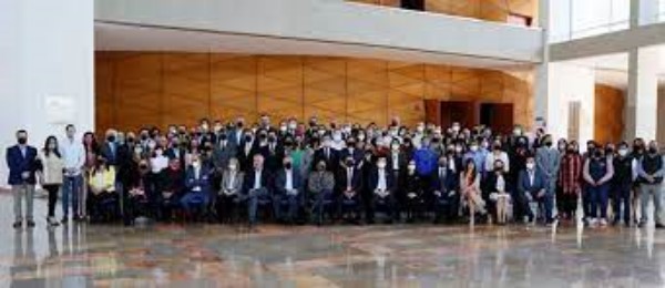* Profundizar democracia incluyente y fortalecer a las instituciones democráticas, el objetivo