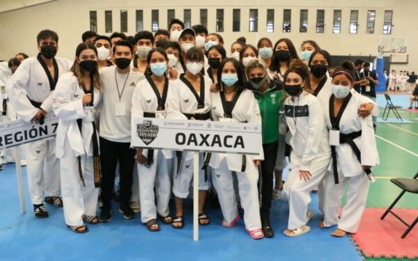      La selección oaxaqueña de poomsae se impone con autoridad al conseguir el mayor número de boletos disponibles  