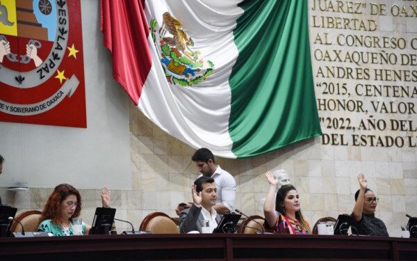 desempeño de la función pública para evitar los desvíos de recursos.
