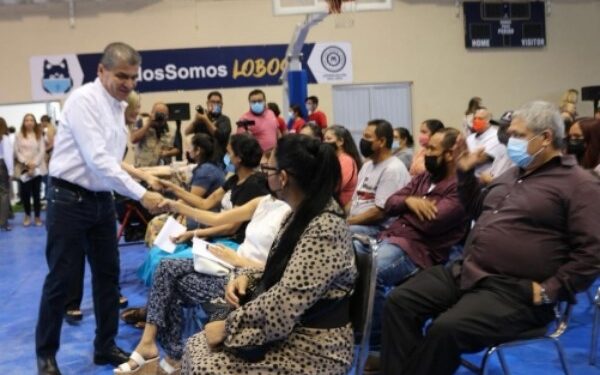 Entrega MARS 200 escrituras a familias de la Región Norte