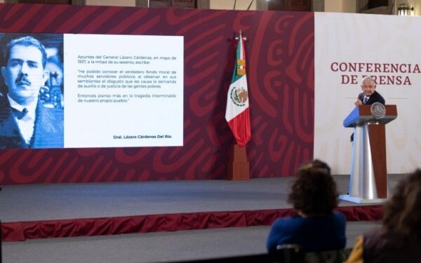 sobre cualquier acuerdo comercial o intereses de extranjeros.