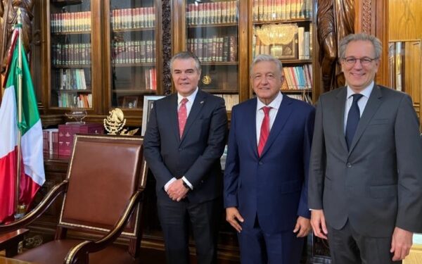 relación del Gobierno de México con los dirigentes del sector privado es respetuosa, productiva y fraterna.