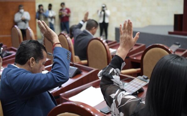 tres funcionarias municipales denunciaron violencia política por razón de género en su contra.