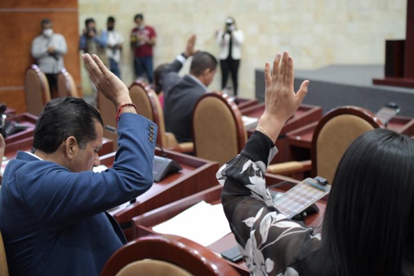 tres funcionarias municipales denunciaron violencia política por razón de género en su contra.