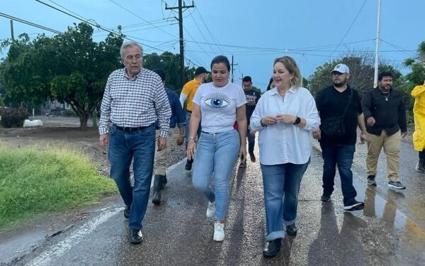 pidió a los pobladores resguardarse en los albergues y acatar las recomendaciones de Protección Civil.