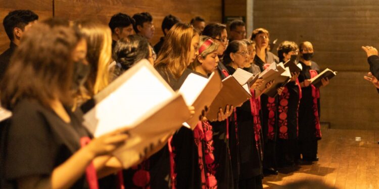 quinto aniversario de su fundación, promoviendo el arte y la cultura mediante la música del Coro de la Ciudad de Oaxaca.