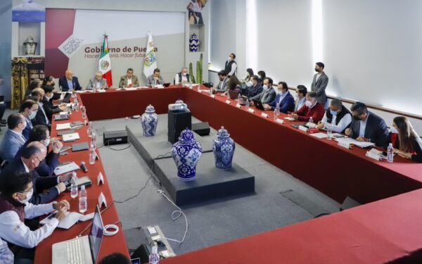 Instalan Gobierno del Estado e IMSS mesa de análisis sobre federalización de los servicios de salud