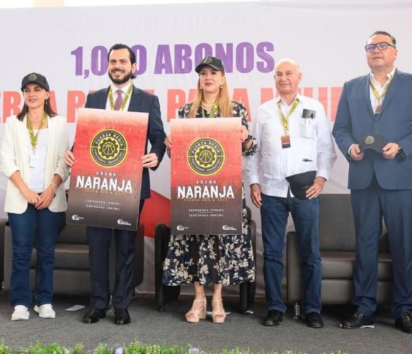 Entregan abonos a mujeres de Nuevo León.