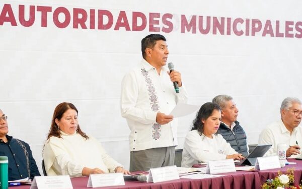 Anuncia al pueblo Mixe trabajo y atención para sus comunidades