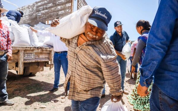 Entrega Estado apoyos alimentarios a familias de pueblos originarios en Belisario Domínguez