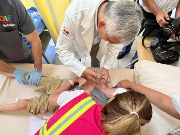 toxina botulínica a menores y adultos mayores que padecen alguna distrofia muscular.