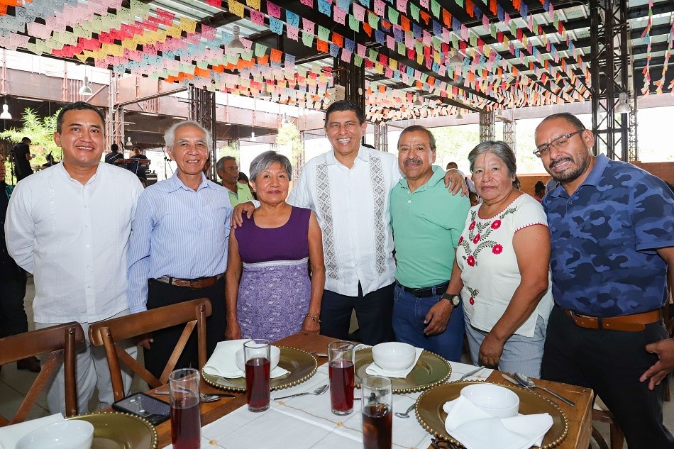 quienes representan este eslabón para mantener informada a la sociedad