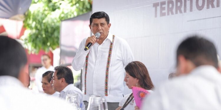 campo, producción pecuaria, sanidad animal y alimento para ganado se aplican 33.5 millones de pesos