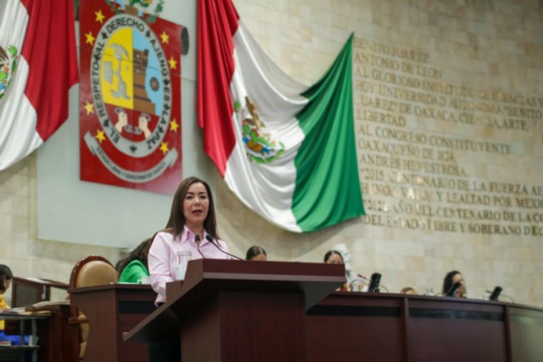 el Día de la y el Transportista Oaxaqueño que se celebraría el 5 de octubre de cada año.