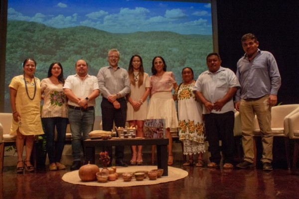 desarrollo rural sustentable a través de estrategias para reducir la deforestación y degradación forestal.