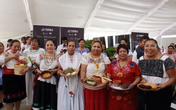 “Puebla, Patrimonio de Saberes y Sabores: Historias detrás del Fogón”