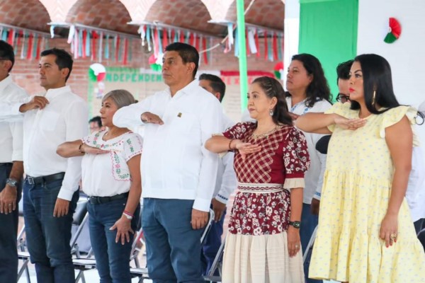 las nuevas generaciones de mexicanas y mexicanos recuerden a los héroes que lo dieron todo para que México fuera un país soberano.