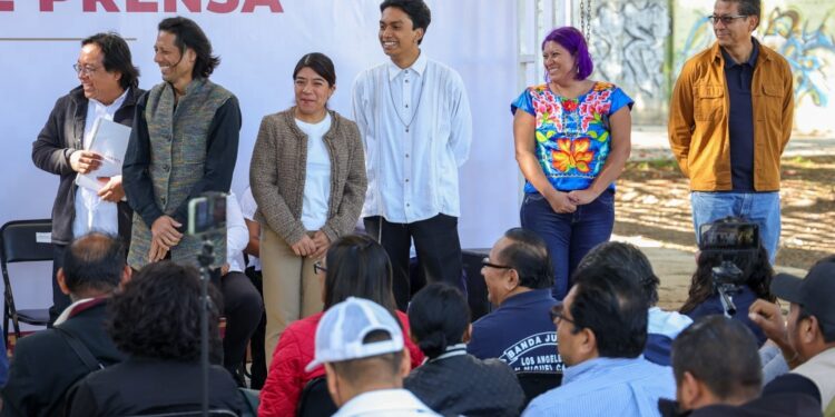 Reconoce Gobernador Salomón Jara a personas ganadoras del estímulo PECDA 2023
