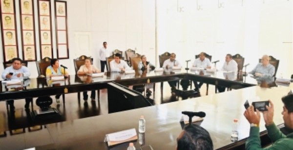 gobierno y las fuerzas armadas, revisa el gobernador estrategias de atención y mitigación de riesgos ante posibles eventualidades