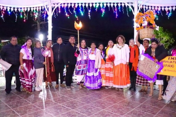 la creación de Instancias Municipales de las Mujeres en todos los ayuntamientos