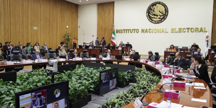 Aprueba INE formatos y sedes de los debates entre las candidaturas a la Presidencia de la República