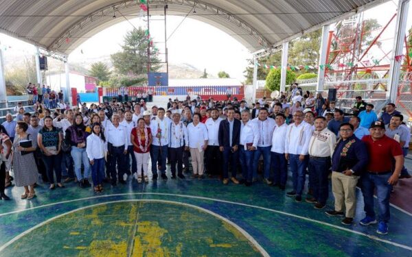 Beneficiará Gobierno del Estado a Nuevo Zoquiápam con infraestructura educativa y servicios