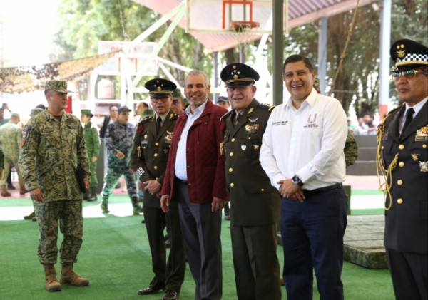 acudieron 370 mil a este evento militar en la capital michoacana