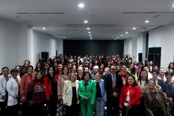 ·         En foro nacional la Secretaría de las Mujeres de Oaxaca expuso avances en la materia