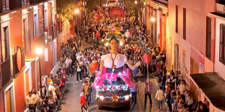 Todo listo para el gran Convite de Noche de Rábanos del Festival Navideño 2024