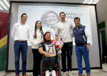 UTC recibe a la multimedallista paralímpica Amalia Pérez