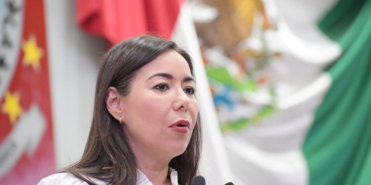 Proponen que Ayuntamientos cumplan con la normatividad vigente y difundan entre la población el cuidado hacia los animales y prohíban su maltrato